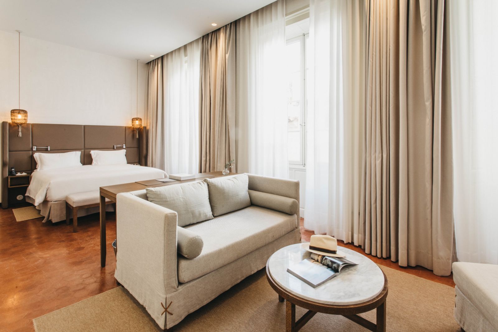 Junior Suite - Disponible en Can Faustino, Cal Bisbe y Can Sebastià