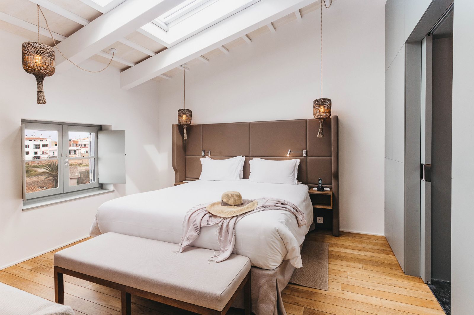 Two Bedroom Suite - Disponible en Can Faustino y Cal Bisbe