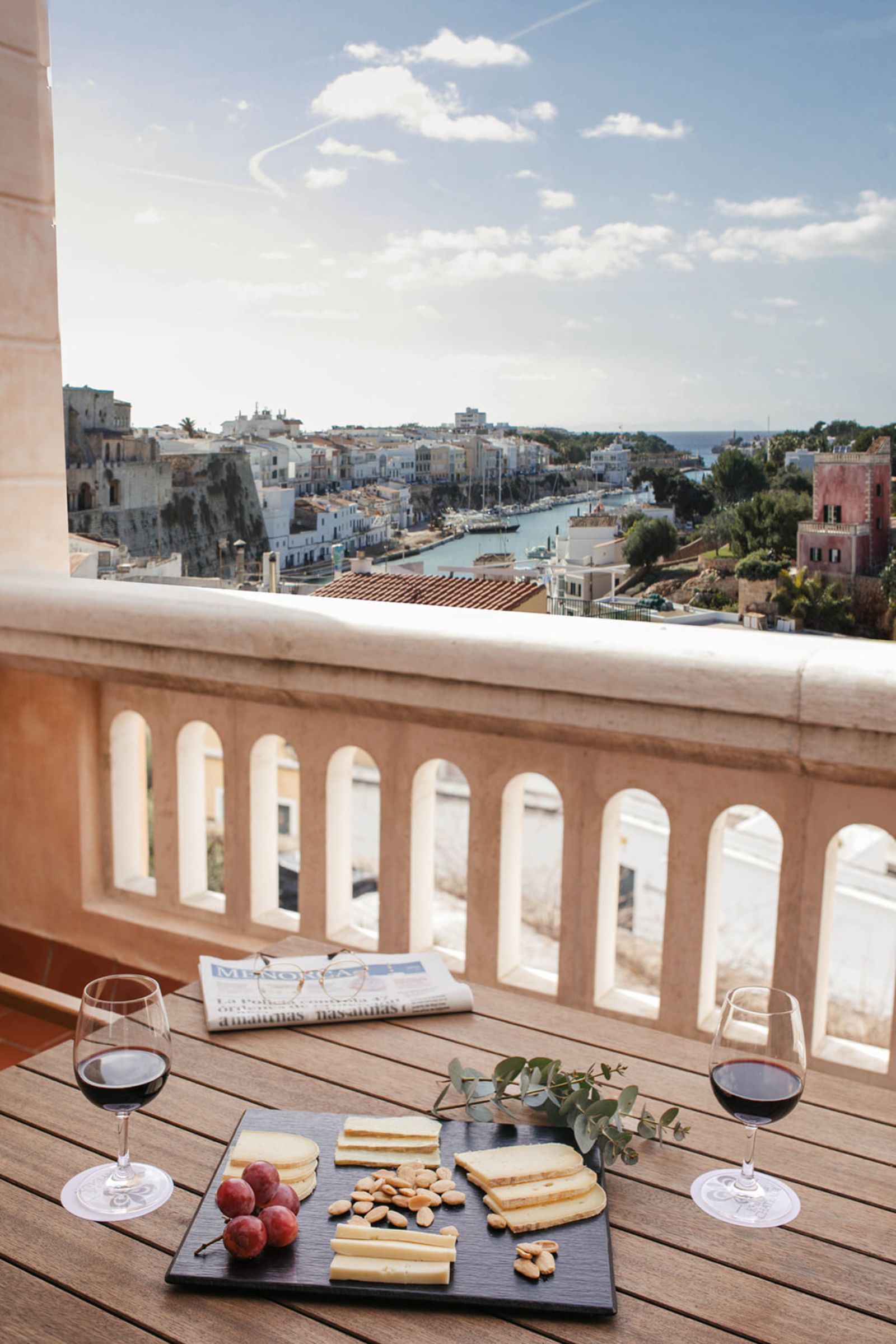 Two Bedroom Suite - Disponible en Can Faustino y Cal Bisbe